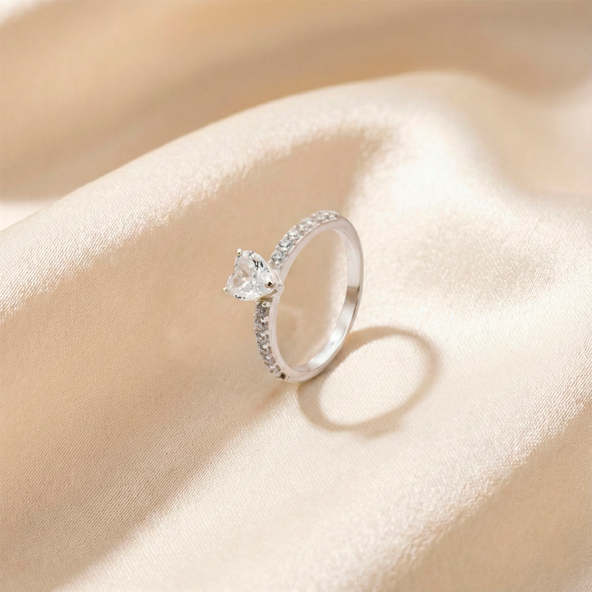 Anel Solitário Prata 950 Cinderella com Zircônia | Mabel